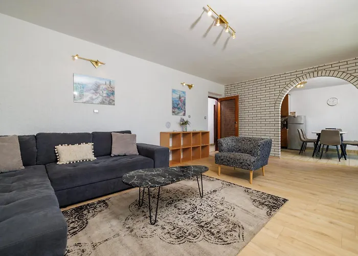 Maksim Apartman Crikvenica