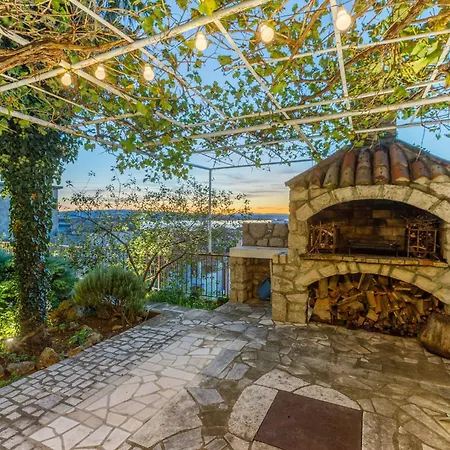 Maksim Цриквеница